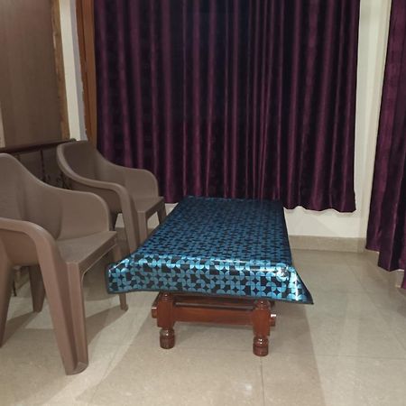 Anant Paying Guest House Ayodhya Luaran gambar